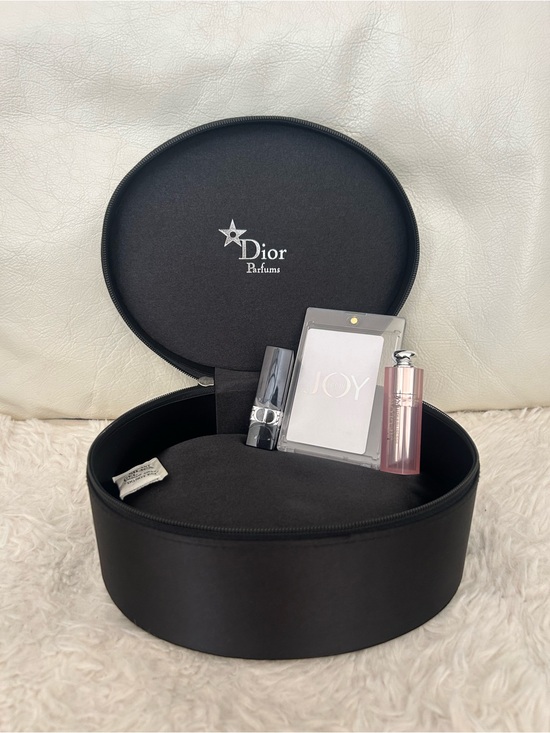 Dior Handbags - Dior Beauty Cosmetic Case w/ 915 Soft Burgundy & Lip Glow 004 Coral & JOY Card
